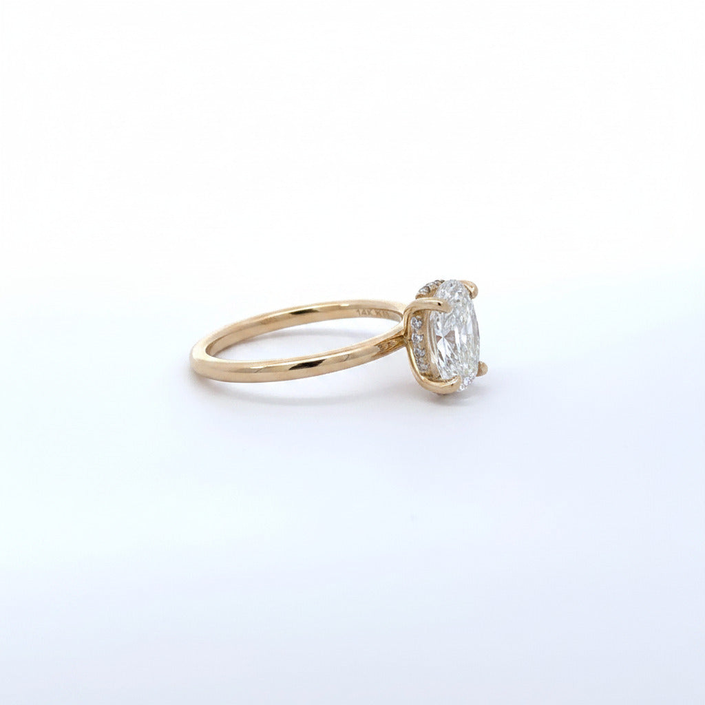 Lumen Lab Diamond Solitaire Engagement Ring