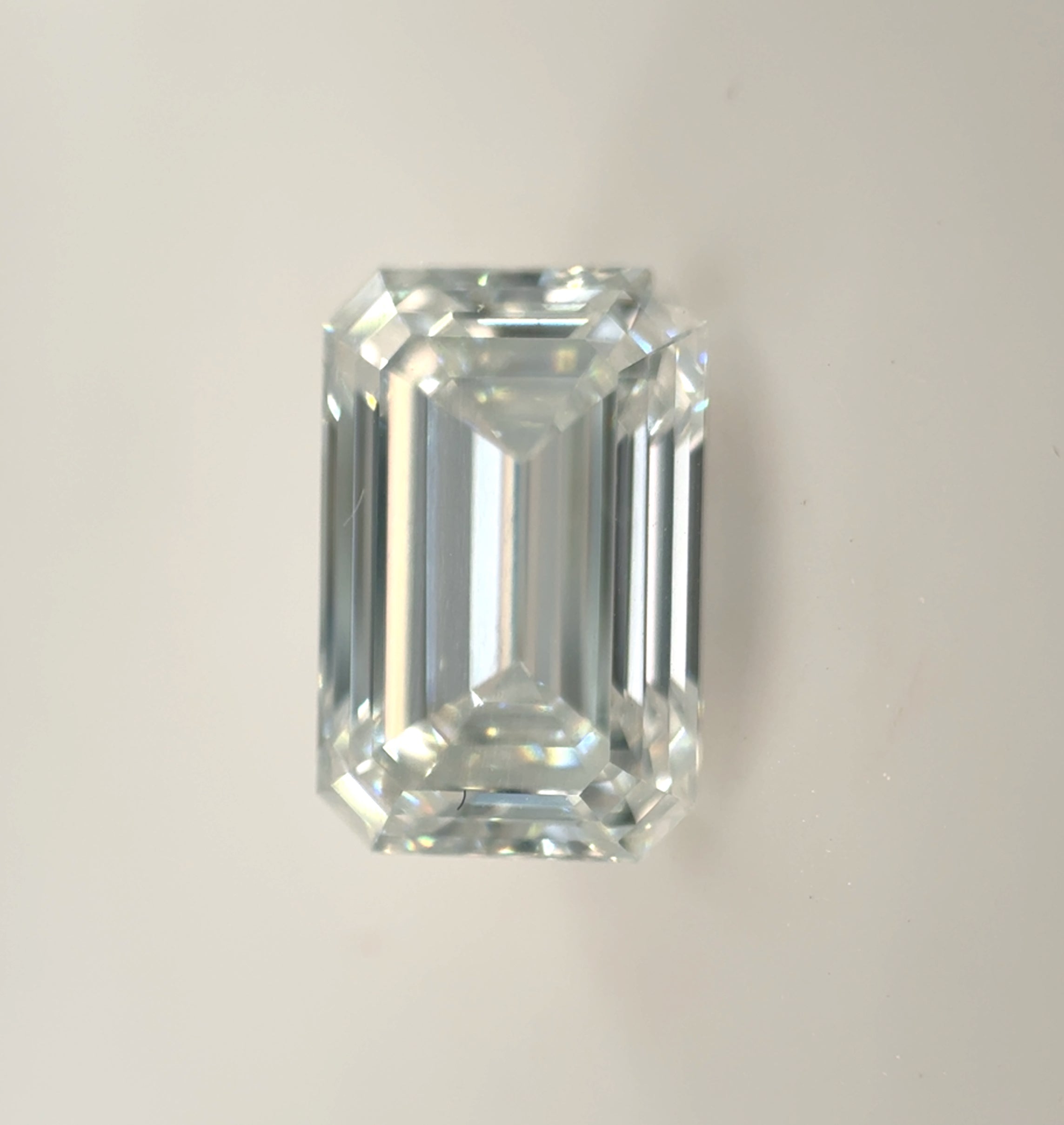 IGI 4.10CT E VS1 Emerald Cut Lab-Grown Diamond